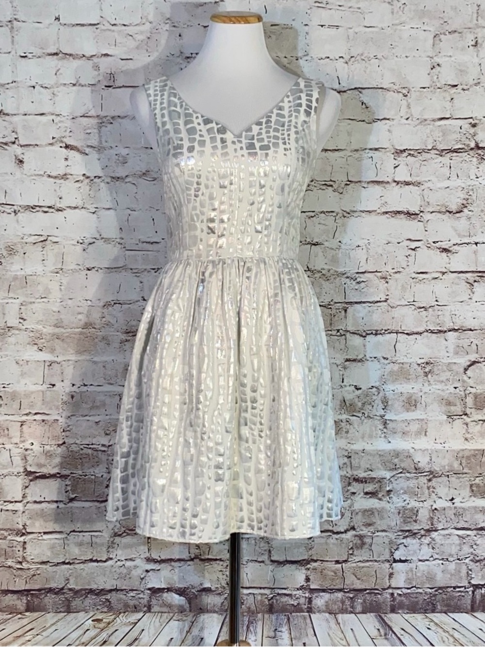 mac & jac darling dress in metallic animal print